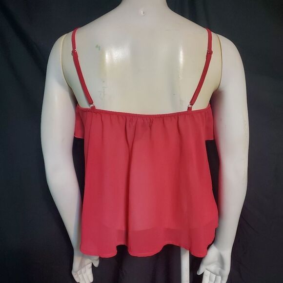 About A Girl Cranberry Ruffle Tank Top (S) - Picture 4 of 5